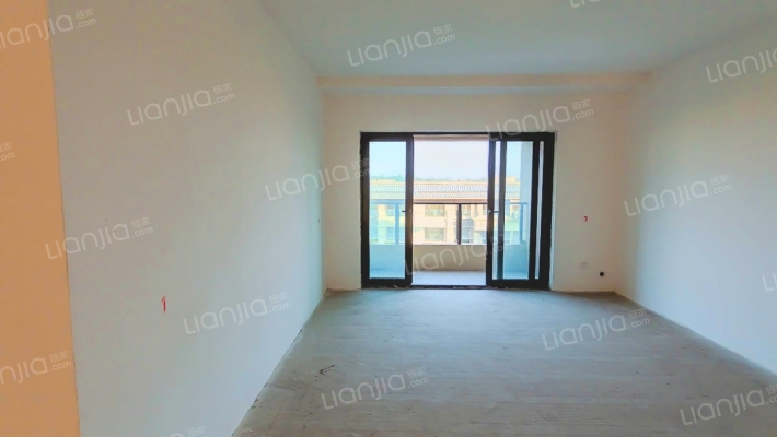 恒大湖山半岛A2区二手房实景图