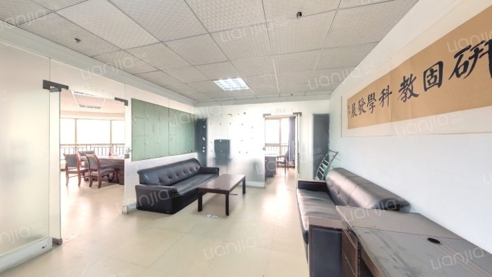 佳乐紫光二手房实景图