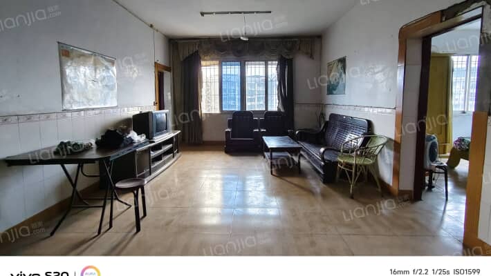 沙厂家属院二手房实景图