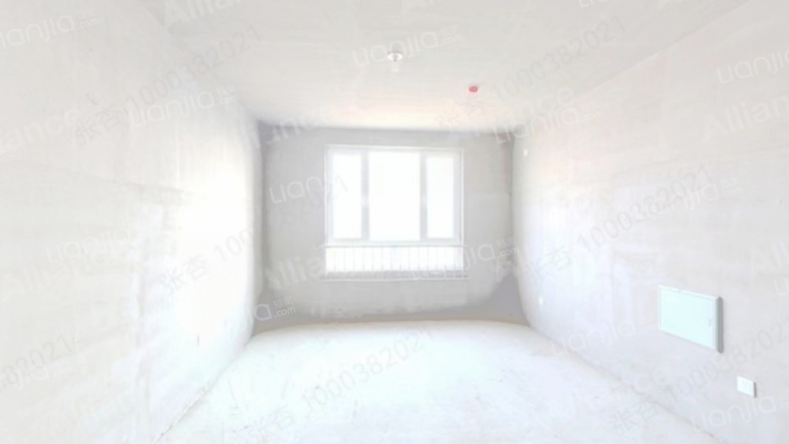 出门就是公园，大社区环境好，毛坯房可随意装修-客厅