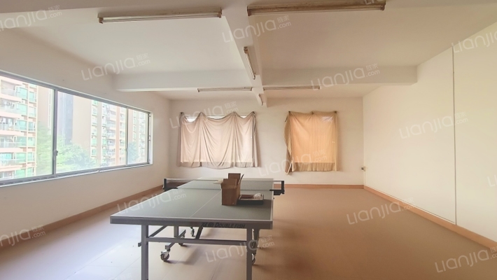 宝城花园二手房实景图