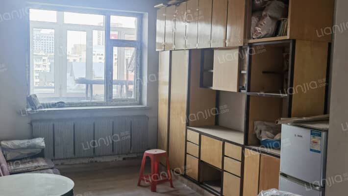 西三胡同584号二手房实景图