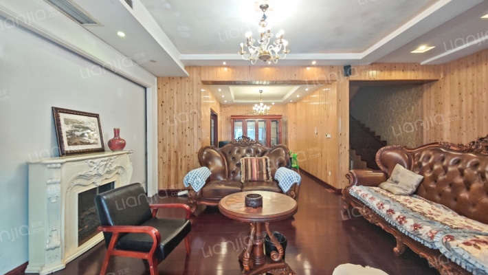 黄金堡高级住宅区二手房实景图