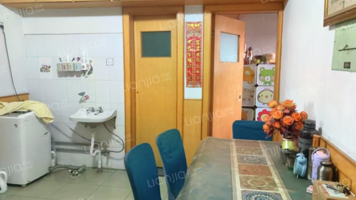 范阳路主干道 宜佳旺西侧 南北通透户型-餐厅