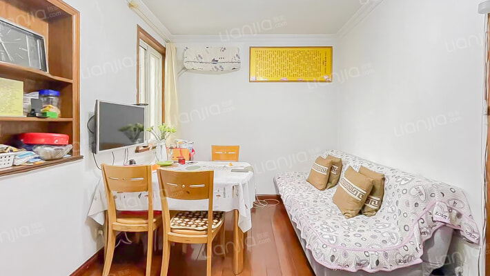 燕归园20号小区二手房实景图