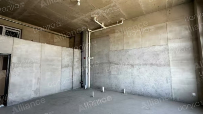 算式  买一层可得两层  得房率高  带车位-卫生间