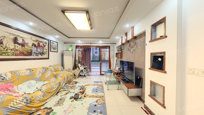 隆达苑二手房实景图