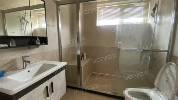 新上 京都高尔夫独栋别墅 客厅大挑空 临水系 带大花园-卫生间B