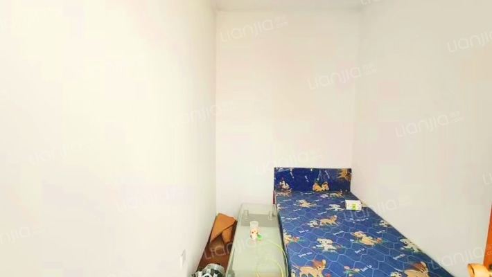 东林家园南北通透三居，满五急售，带17平地下室-卧室C