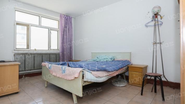 建设东街48号院二手房实景图