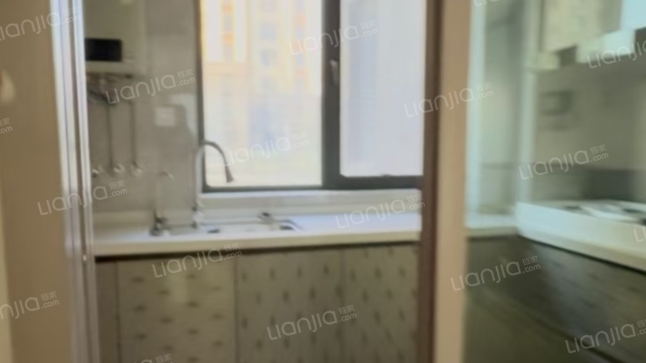 房子是个跃层装修好一天没住过集中供暖-厨房