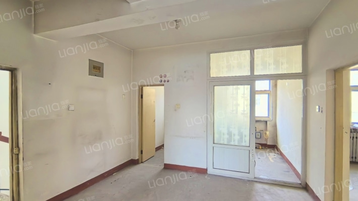 范阳主路 二康旁 停车方便 满五年 有露台-餐厅