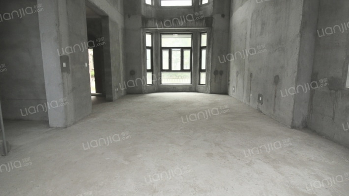 格林云墅二手房实景图