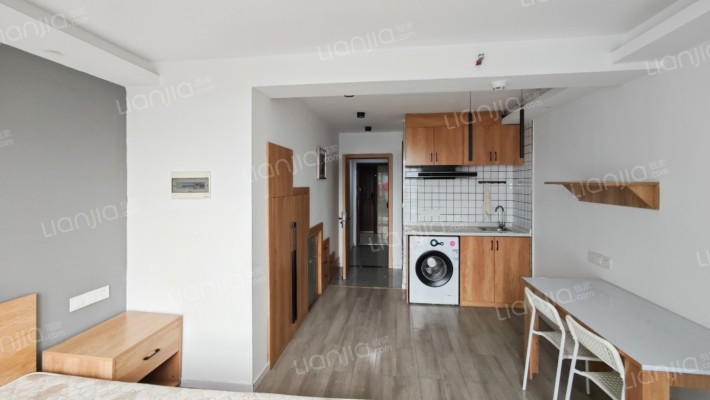 飞洋创拓两港中心二手房实景图