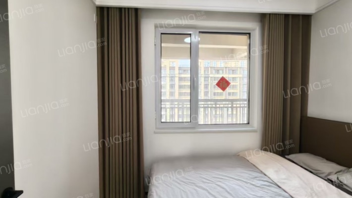 急售铂悦山精装三居，全屋智能家电，价格美丽。-卧室B