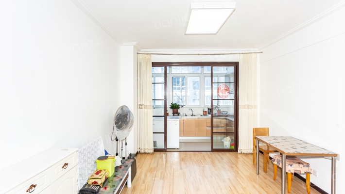 红军苑二手房实景图