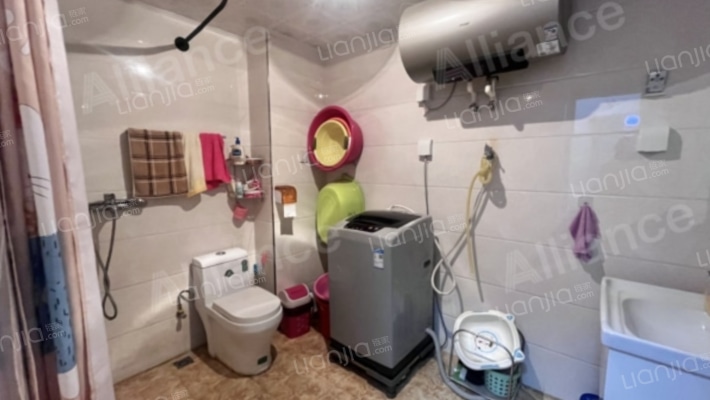 简单装修房  采光好  即可入住 电梯房老少皆宜-卫生间