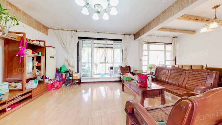 蓝山美树二手房实景图