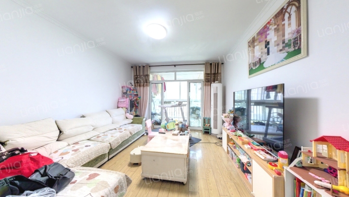 鼎泰家园二手房实景图