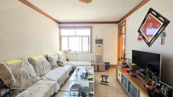 华强装饰公司住宅楼二手房实景图