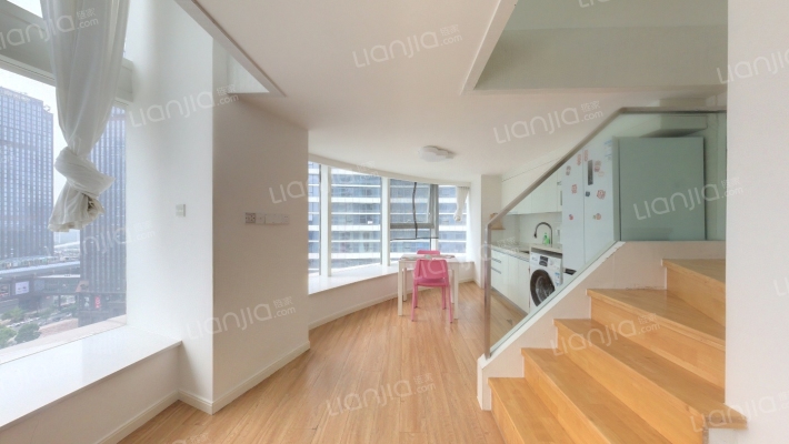 未来城SOHO二手房实景图