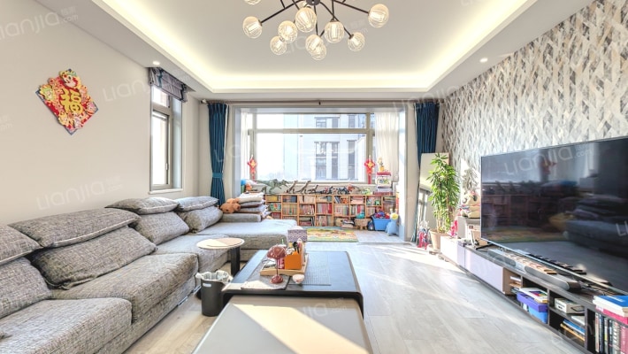 金茂逸墅二手房实景图