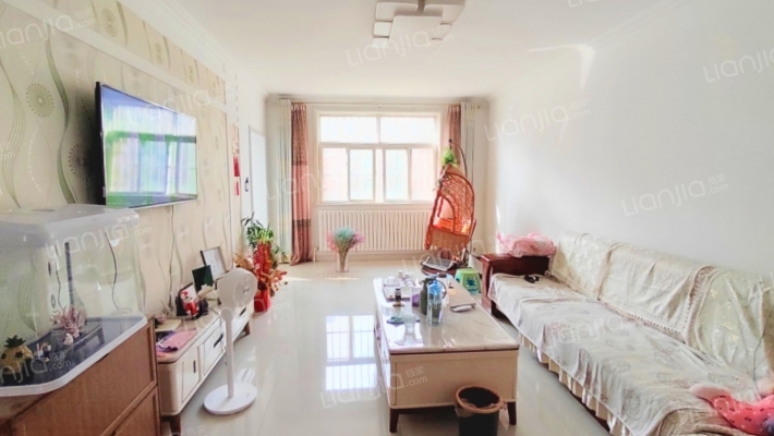 东升龙华园C区二手房实景图