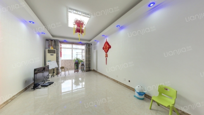 花园小区二手房实景图