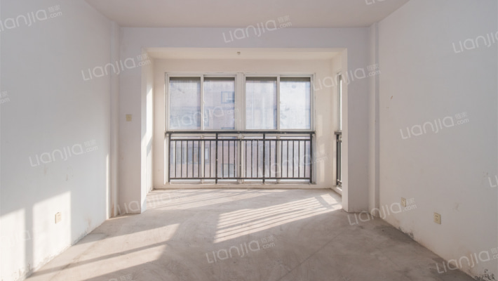 枫雅苑二手房实景图