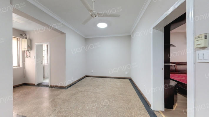 越华新村二手房实景图