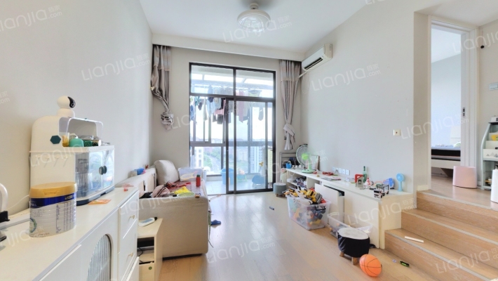 万业梦立方二手房实景图