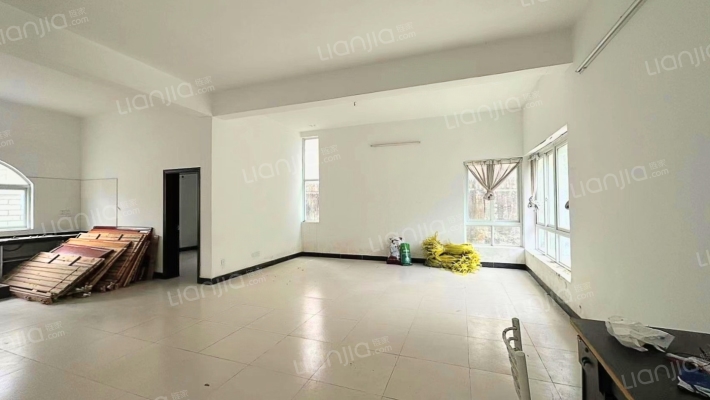 怡丰花园八合院二手房实景图