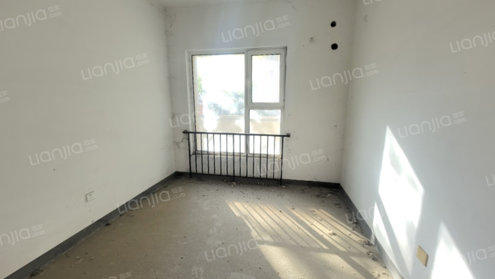 K2狮子城北区 4室2厅 南-卧室D