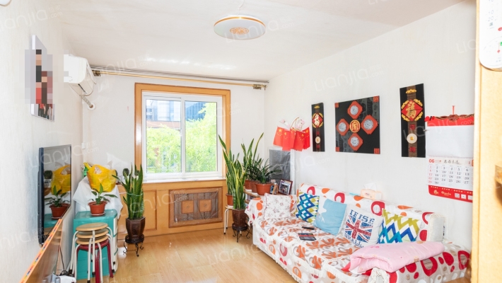 锦山大街130号二手房实景图