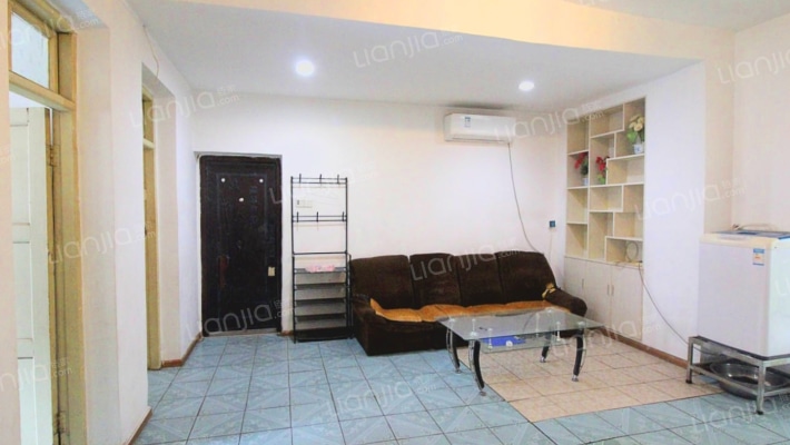 南街18号二手房实景图