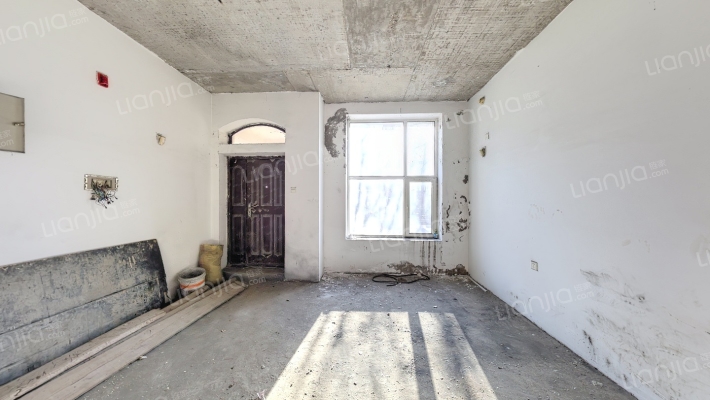 玫瑰园二手房实景图