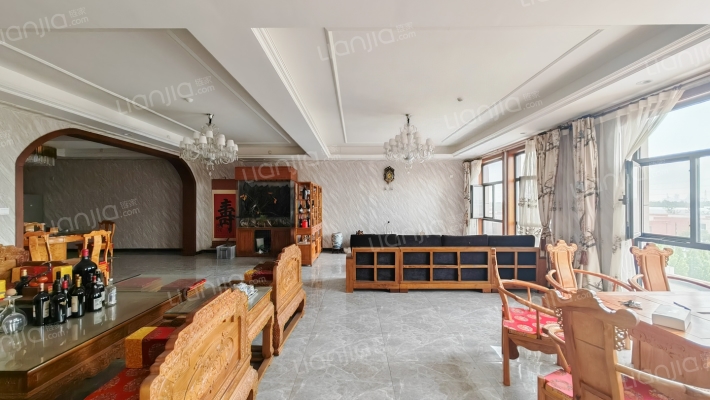 东鹏智谷国际商务港二手房实景图