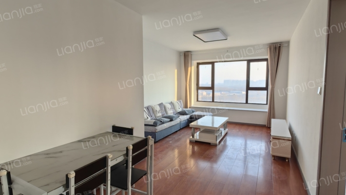 企现房 集中供暖 南北通透 明厨明卫-楼梯间