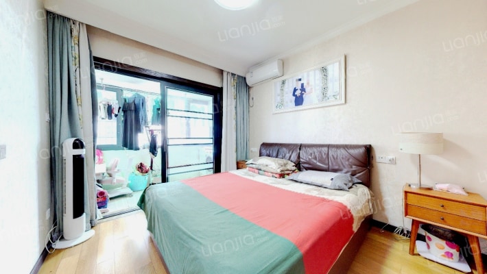 灯塔新村二手房实景图