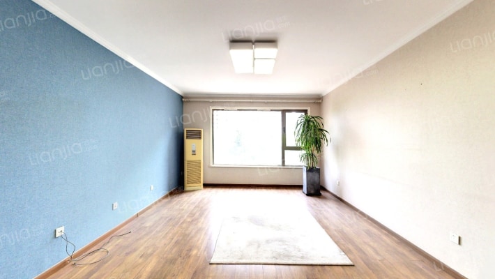 东湖湾一期二手房实景图