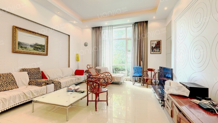 湖光山舍二手房实景图