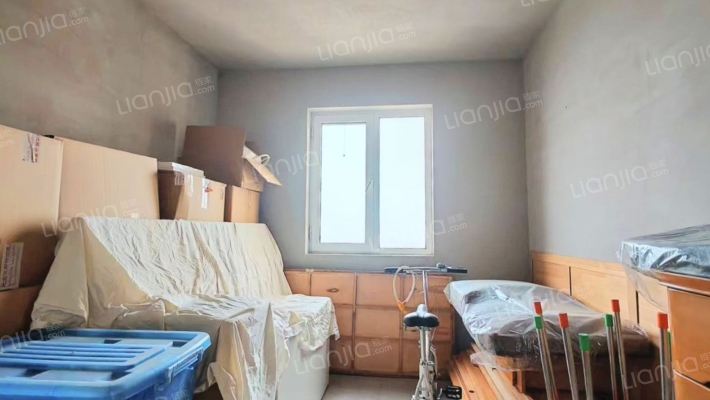 必买房源，三居二卫121平米 急售68万-卧室D