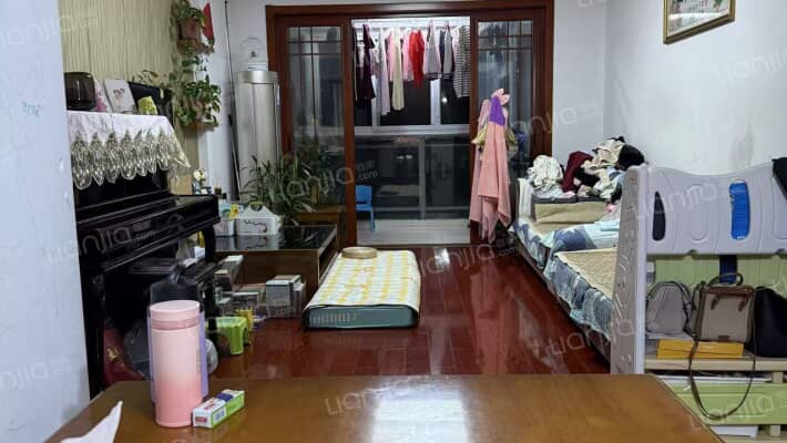 钜凯馨园二手房实景图