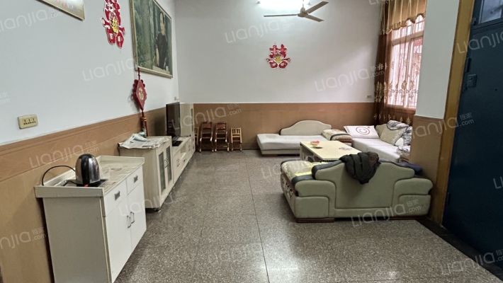 供销小区二手房实景图