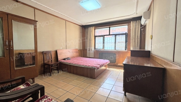 老交通局 2室2厅 南 北-卧室B