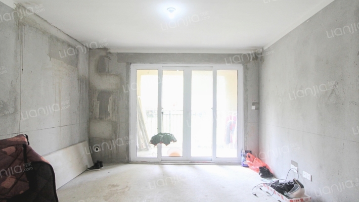 中梁南城上院二手房实景图