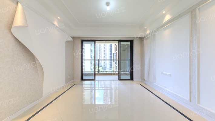 荔富湖畔二手房实景图