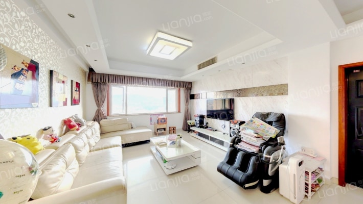 禹建 · 紫金华庭二手房实景图