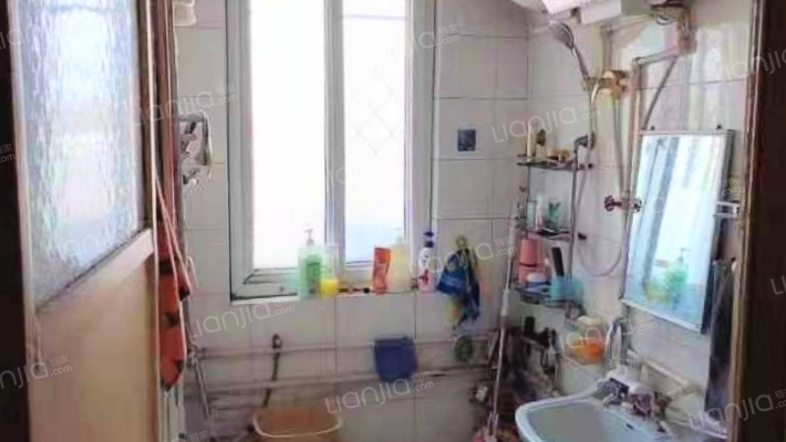 涿州市实验中学小区 3室2厅 南 北-卫生间