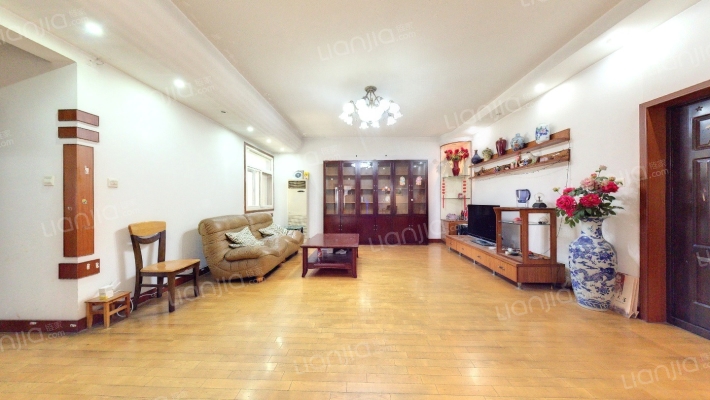 西北大学桃园校区住宅区二手房实景图